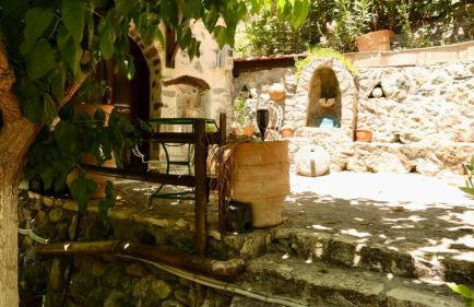 Angela's River Paradise Cottages - Foto 41