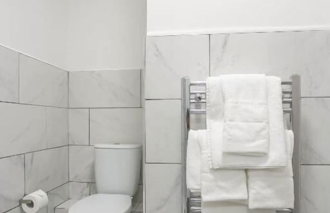 Saint Patrick's District Apartments - Photo 28