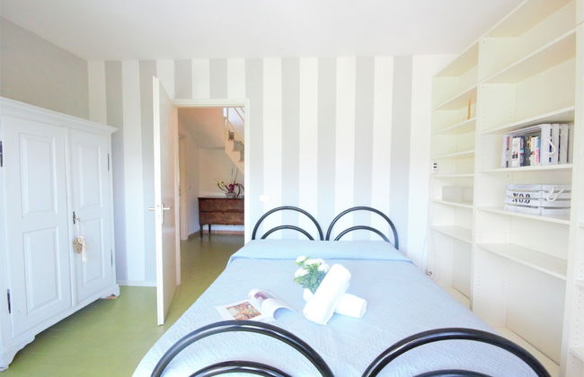 White House - Photo 11