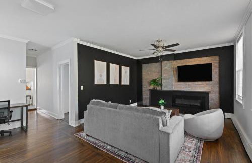 20 min to NYC, Newly Renovated, Private Driveway - Foto 1