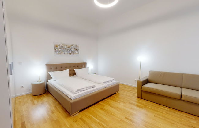 ALON HOMES Vienna – Premium City Center Apartments - Photo 12