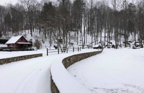 Barn Vibes + Petting Zoo + Hot Tub! - Foto 13