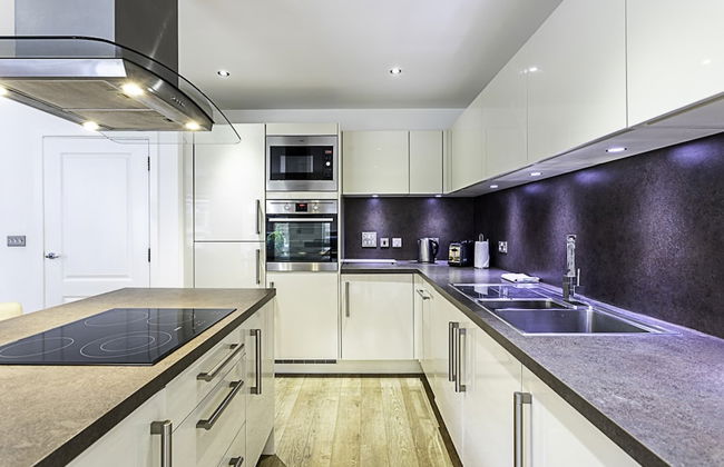 Beautiful Open Plan Garden Flat - Foto 8