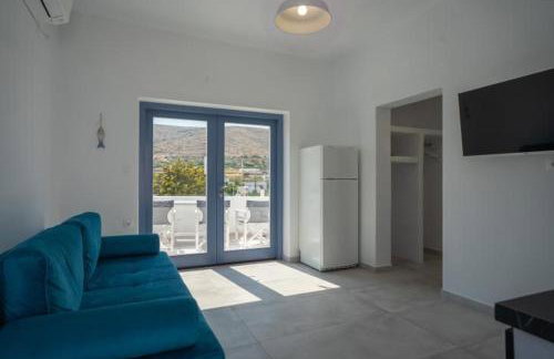 Traditional White House2 - Photo 3