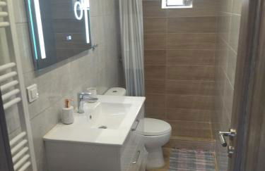 Vikou House - Nestled in One of Zakynthos Oldest Villages A Tranquil Retreat Close to Renowned Beaches Offering Authentic Zakynthian Hospitality By Villa Mana Gers - Foto 35