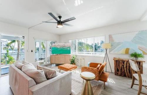 Boca Coastal Waterfront Stay - 2BR 2BA - Pool, Gym, Parking, Walk to Beach - Foto 32