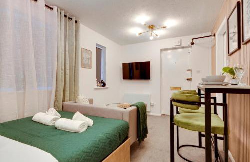 Stylish and modern studio flat Free parking - Pass the Keys - Photo 4