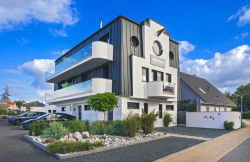 Lobster im Nauticum - Foto 1