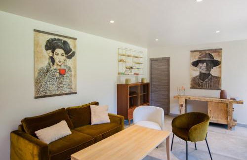 Les Rescapes - Foto 8