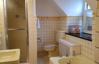 Stoneleigh - Historical Country Estate - Photo 35