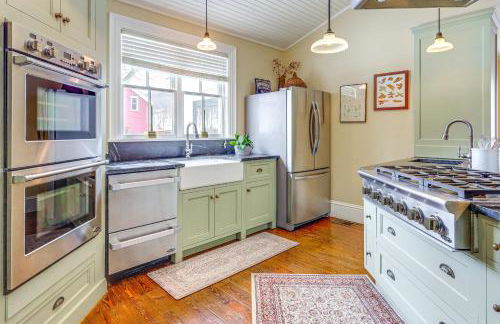 Restored Vermont Home and Cooks Country TV Set - Photo 10