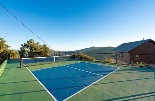 Wild Moon Ranch with Pickleball, Cedar Tub, Views - Foto 42