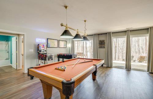 Fish, Boat and Hike Lakefront Home with Game Room! - Foto 25