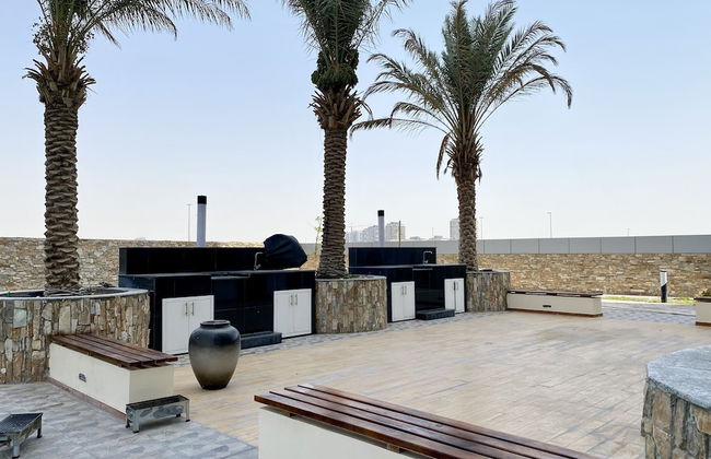 Marco Polo - Pastel Studio with Stunning Aerial City Views - Photo 24