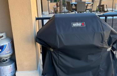 Unique 3BR, 1 of 5 Condos w/Huge Poolside Patio, Steps to Beach & Pier, Gated - Foto 12