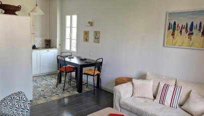 Bel appartement, 2 chambres, Parking, proximité plage et centre ville - Photo 5