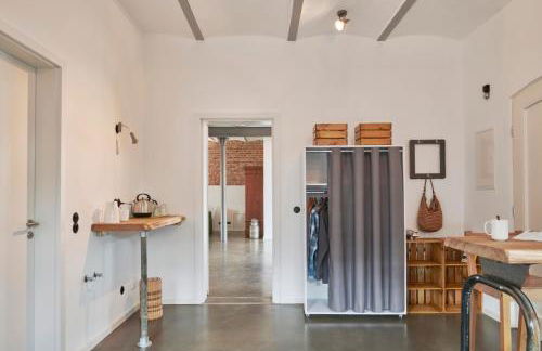 re~barn - Modern Country Stay - Photo 22