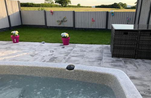 Dwylig Isa Holiday Cottages - Photo 37