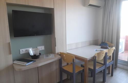 Résidence Pierre et Vacances Les Jardins de la Côte d'Azur SAINT MANDRIER - Photo 4