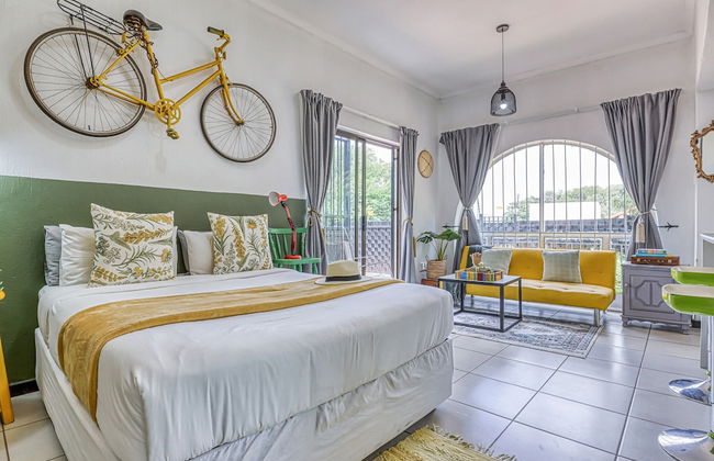 Chic Midtown Studio-1 Bed-solar-pool-fibre-samrand - Foto 2