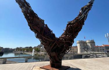 La Cour du Prince - F2 Centre-ville avec cour - Foto 24