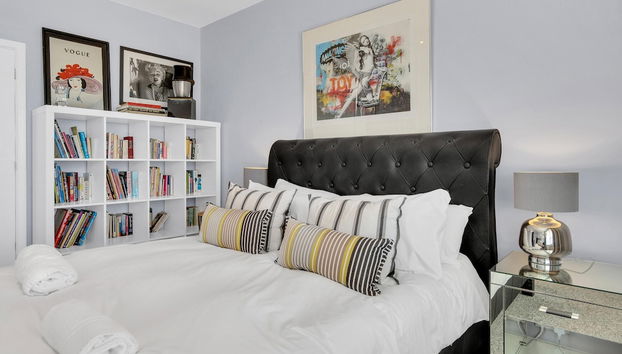 Deco Seafront - Seafront Apartment - Sleeps up to 6 - Foto 5, Habitación