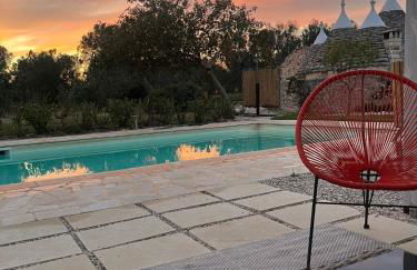 Trullo Amalia con piscina privata - Foto 36
