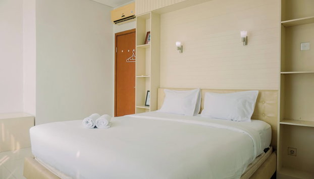 Elegant And Strategic 2Br Apartment At Thamrin Residence - Foto 3, Habitación