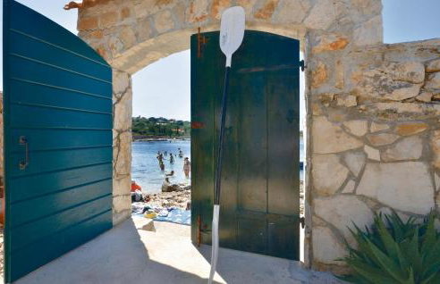 Nice Apartment In Drvenik Mali - Foto 5