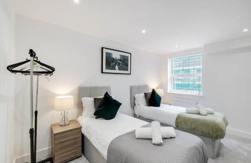 Modern 2 Bedroom Apartments Town Centre Camberley - Foto 25