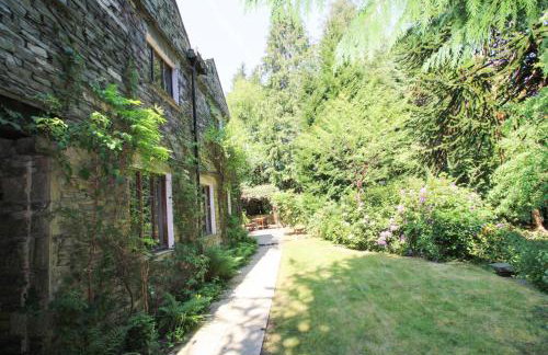 Daweswood, Patterdale, characterful with fairy tale garden and fell walks from the door - Foto 27