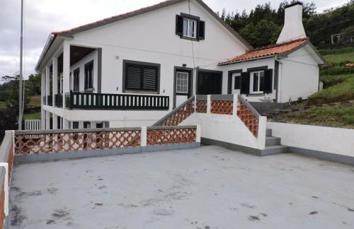 Ninho do Milhafre - Photo 2