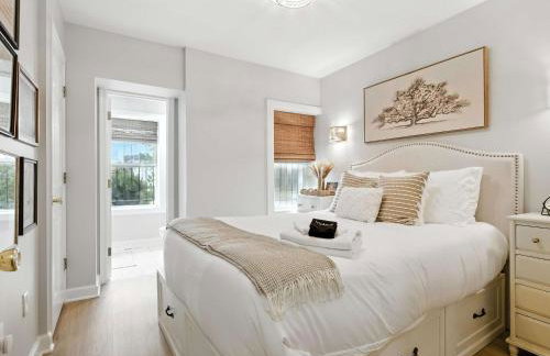 Capitol Hill Retreat Modern 2BR - Private Patio - Foto 5