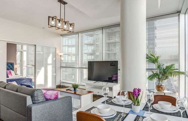 Luxury 2BR Condo - Downtown City Views - Photo 10