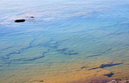 Cozy Schroeder Studio with Deck on Lake Superior - Foto 25
