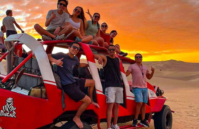 Sandboarding in the Ica Desert at Sunset - Foto 2