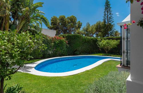 Luxury 3BR House with Private Pool & Stunning Interiors - Foto 37