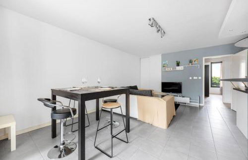 T3 Terrasse + parking - proche Aéroport et MEET - Foto 12