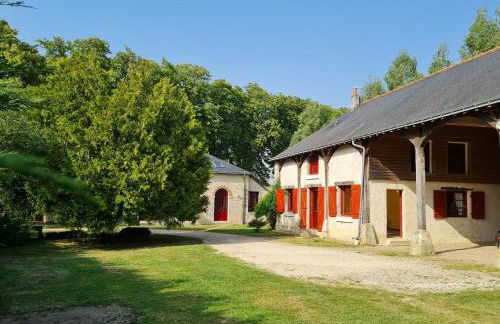 Gîte de l'orangerie du château de Jallanges- 11 personnes - Foto 1
