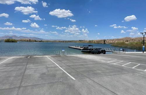 Beach Happy-Lake Close-Private Waterpark Oasis -sleeps 14 - Foto 45