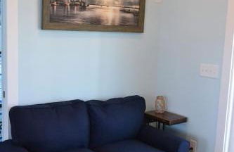 2BR Cozy Cottage Private Dock - Photo 15