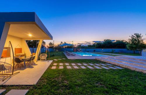 S&I Peaceful Holiday Home With Pool & Jacuzzi - Foto 42