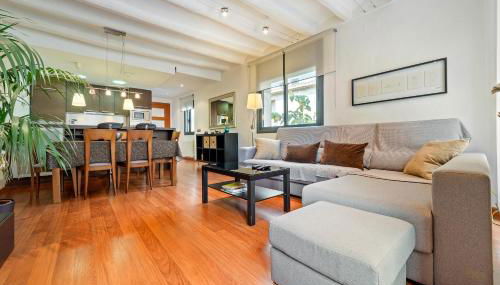 Hauzify I Apartaments La Plaça - Foto 3