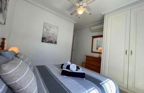 South facing Los Dolses bungalow - comm pool LD186 - Foto 21