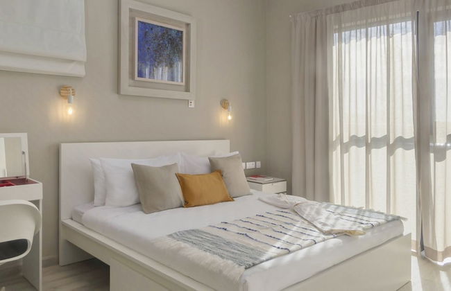 Royal Green - Photo 3