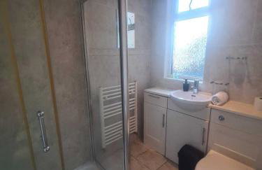 Blyth two bed exec apartment - Foto 5