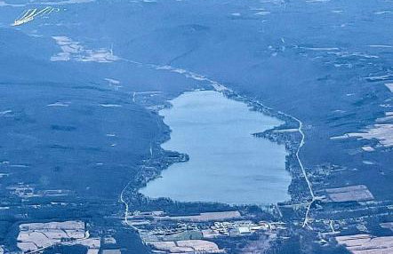 4 Seasons 4 bedroom lake level home - Foto 1