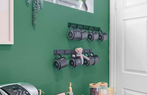 Sleeps 8 Modern 3BR Leander Coffee Bar & Yard - Foto 7