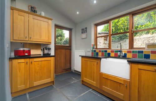 Clare's Cottage Near Cartmel - Dog Friendly, Homely, Aga, Log Burners, Disney Plus & Netflix - Foto 24