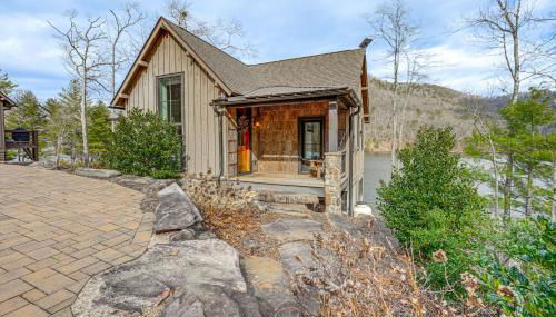 Direct Lake Access and Fire Pit Tuckasegee Cottage! - Foto 2